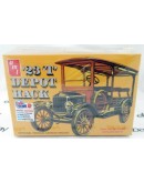 AMT 1/25 SCALE MODEL KIT - 1237 - 1923 FORD MODEL T DEPOT HACK