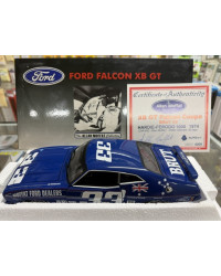 AUTOART 1/18 SCALE DIE-CAST MODEL - 87411 - 1974 FORD FALCON XB GT RACING CAR - BRUT #33 ALLAN MOFFAT - W/SIGNED CERTIFICATE