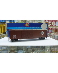 ATHEARN HO SCALE WAGON - 92458 - 50FT EXPRESS BOX CAR - ERIE BROWN - #66771 - ATH92458