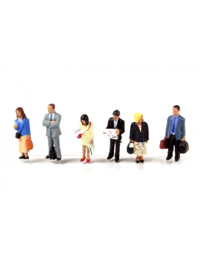 BACHMANN SCENECRAFT OO SCALE FIGURES 36-044 Station Passengers Standing