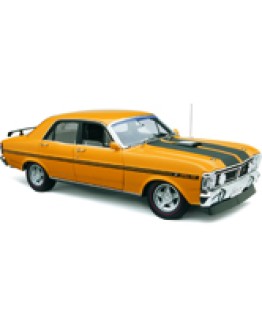 CLASSIC CARLECTABLES 1/18 SCALE DIE-CAST MODEL - 18769 - Ford XY Falcon Phase III GT-HO - Yellow Ochre