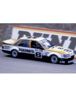 CLASSIC CARLECTABLES 1/18 SCALE DIE-CAST MODEL - 18780 - Holden VK Commodore - 1984 Bathurst