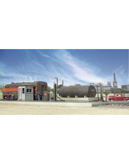 WALTHERS CORNERSTONE HO BUILDING KIT  9332908 Diesel Fueling Facility