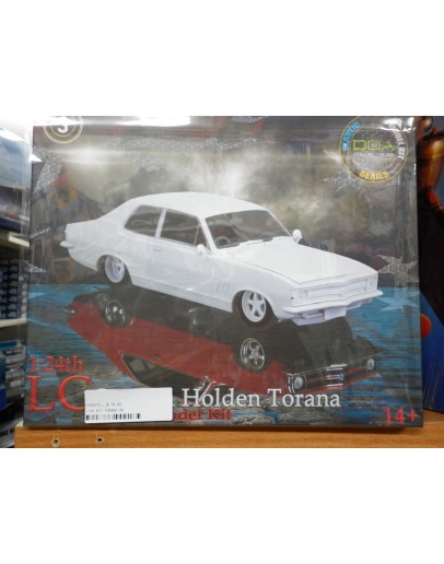 DDA COLLECTIBLES 1/24 SCALE PLASTIC MODEL CAR KIT - DDA621K - LC Torana Custom Sealed Body Opening Bonnet w/Engine