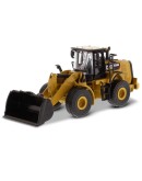 DIECAST MASTERS - CAT 1/64 DIE CAST MODEL - 84646 - CAT 950M WHEEL LOADER - CAT84646