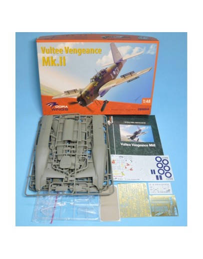 DORA WINGS 1/48 SCALE MODEL AIRCRAFT KIT - VULTEE VENGEANCE MkII DW48044