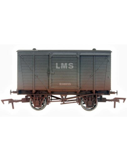 DAPOL OO SCALE WAGON 4F-011-032 LMS 12 TON VENTILATED FRUIT VAN [WEATHERED]  #538835 - LMS GREY