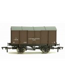 DAPOL OO SCALE WAGON 4F-013-017 SR Gunpowder Van # S62136 - SR Brown