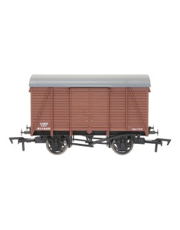 DAPOL OO SCALE WAGON 4F-021-035 LMS 12 TON VENTILATED BOX VAN - # 611445 - LMS BAUXITE DA4F021035