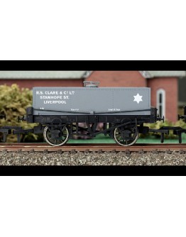 DAPOL OO SCALE WAGON 4F-032-009 RECTANGULAR TANK WAGON - # 12 R.S. CLARE & Co Ltd - GREY - DA4F032009