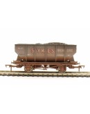 DAPOL OO SCALE WAGON 4F-034-014 - 21 TON STEEL MINERAL HOPPER - SYKES # 12 - GREY [WEATHERED]