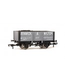 DAPOL OO SCALE WAGON 4F-051-005 5 Plank Open Wagon w/load - Renwick & Wilton # 107 - Grey