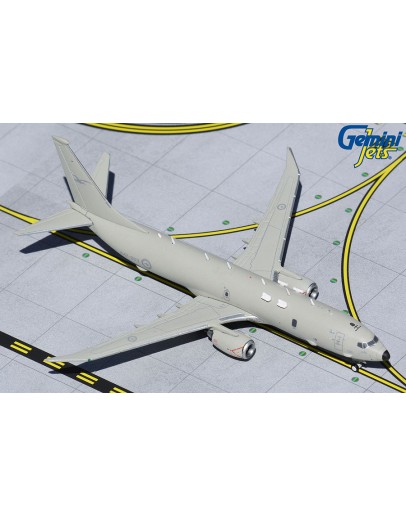 GEMINI JETS 1/400 SCALE DIE-CAST MODEL - GMRAA106 - Royal Australian Air Force P-8A Poseidon