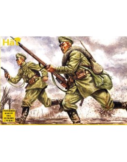 HAT 1/72 SCALE PLASTIC MILITARY MODEL FIGURES - 8061  - WWI RUSSIAN INFANTRY HAT8061