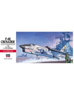 HASEGAWA 1/72 SCALE PLASTIC KIT - 00339 - F-8E Crusader