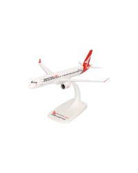 HERPA 1/200 SCALE PLASTIC SNAP FIT MODEL - 614337 - Qantas Airbus A220-300