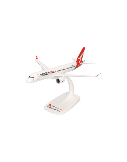 HERPA 1/200 SCALE PLASTIC SNAP FIT MODEL - 614337 - Qantas Airbus A220-300