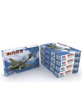 HOBBY BOSS 1/72 SCALE MODEL AIRCRAFT KIT - 80249 - ME262A-1A HB80249