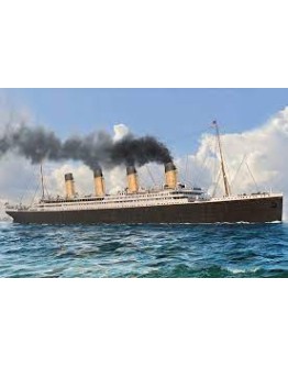 HOBBY BOSS 1/700 SCALE MODEL SHIP KIT - 83420 - RMS TITANIC SHIP HB83420