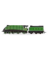 HORNBY OO SCALE STEAM LOCOMOTIVE - R30136 - LNER CLASS B17/5 4-6-0 #2859 EAST ANGLIAN HRR30136