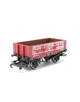 HORNBY OO SCALE Wagon - R6656 - 4 Plank Open Wagon - Ellis Everard - Red