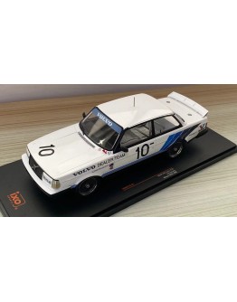 iXO MODELS 1/18 DIE-CAST MODEL  18RMC176.22  - VOLVO 240 TURBO #10 WINNER ATCC 1986 - IXO18RM176