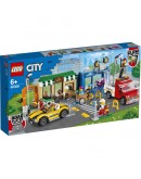 LEGO CITY 60306 Shopping Street