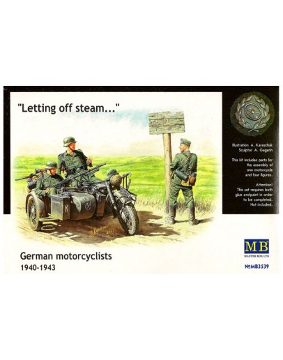 MASTER BOX 1/35 SCALE PLASTIC MODEL KIT 3539 - WW II ERA - GERMAN MOTORCYCLISTS [1940-1943]