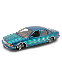 MOTOR MAX 1/24 DIE CAST AUTO - 79022 1993 CHEVROLET CAPRICE - BLUE - MX79022