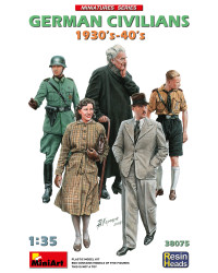 MINIART 1/35 SCALE MILITARY MODEL KIT - 38075 - German Civilians 1930's - 40s'