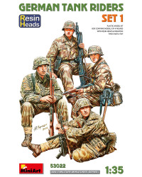 MINIART 1/35 SCALE MILITARY MODEL KIT - 53022 - German Tank Rider - Set 1