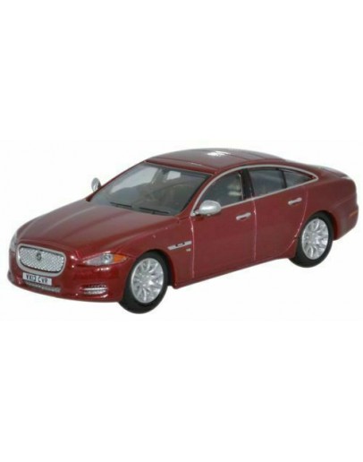 OXFORD DIECAST 1/76 DIE-CAST MODEL - 76XJ003 - JAGUAR XJ SALOON - CARNELIAN RED