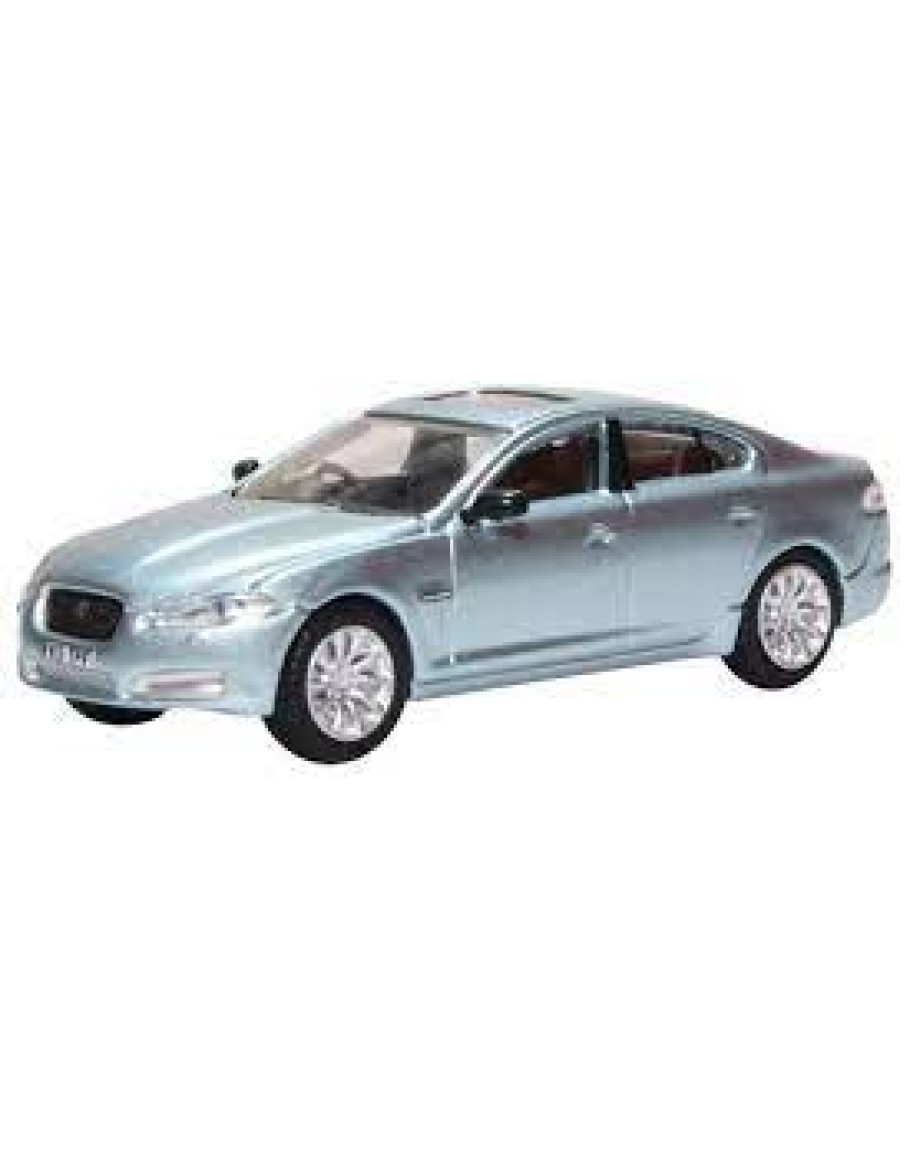 jaguar xf diecast