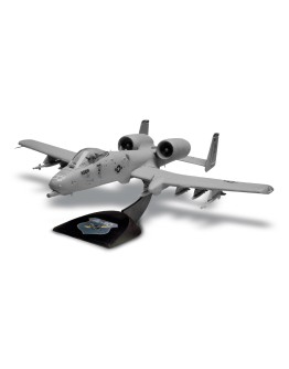 REVELL 1/72 SCALE "SNAPTITE" MODEL AIRCRAFT KIT - 11181 - A-10 WARTHOG - RE11181
