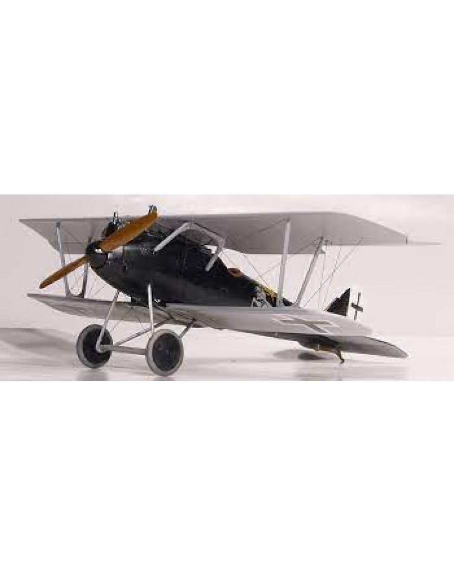 Roden Pfalz D.III German Biplane Fighter Model Kit - 1/72 Scale With Detailed Cockpit & Engine