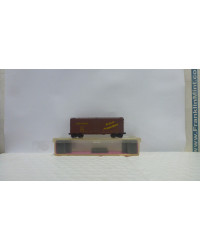 SECOND HAND N GAUGE WAGONS - SHN003 DELUXE INNOVATIONS - 40FT BOXCAR -UNION PACIFIC - SHN003