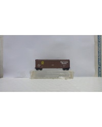 SECOND HAND N GAUGE WAGONS - SHN016 MICRO TRAINS - 50FT STANDARD BOX CAR - SOUTHERN PACIFIC - SHN016