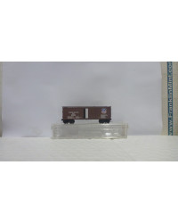 SECOND HAND N GAUGE WAGONS - SHN018 MICRO TRAINS - 40 FT DOUBLE SHEATHED WOOD BOX CAR - UNION PACIFIC - SHN018