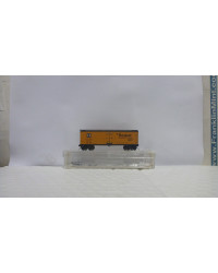 SECOND HAND N GAUGE WAGONS - SHN030 MICRO TRAINS - 40 FT WOOD REEFER - SANTA FE - SHN030