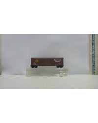 SECOND HAND N GAUGE WAGONS - SHN034 MICRO TRAINS - 50 FT STANDARD BOX CAR - SOUTHERN PACIFIC - SHN034