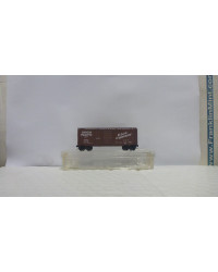 SECOND HAND N GAUGE WAGONS - SHN037 MICRO TRAINS - 40 FT STANDARD BOX CAR - UNION PACIFIC - SHN037