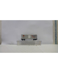 SECOND HAND N GAUGE WAGONS - SHN044 MICRO TRAINS - 40 FT STANDARD BOX CAR - SOUTHERN PACIFIC - SHN044