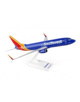 SKY MARKS 1/130 SCALE SOLID PLASTIC MODEL - SKR813 - SouthWest Boeing 737-800 (Heart One Livery)