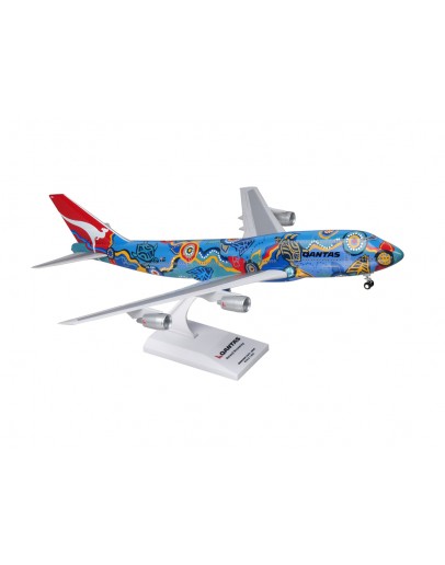 SKY MARKS 1/200 SCALE SOLID PLASTIC MODEL - SKR086 - Qantas Boeing 747-300 (Nalanji Dreaming Livery)