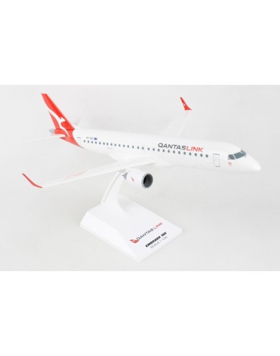 SKY MARKS 1/100 SCALE SOLID PLASTIC MODEL - SKR1129 - Qantas Embraer E190