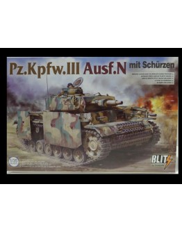 TAKOM 1/35 SCALE PLASTIC MODEL KIT - 8005 - PANZER PZ.KPFW.III AUSF.N MIT SCHURZEN - TAK08005