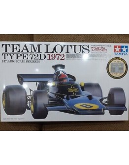 TAMIYA 1/12 SCALE MODEL CAR KIT - 12046 - LOTUS TYPE 72D 1972 - TA12046