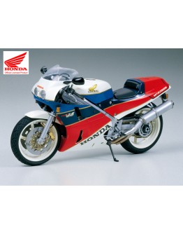 TAMIYA 1/12 SCALE MODEL MOTOR CYCLE KIT - 14057 - Honda VFR750R