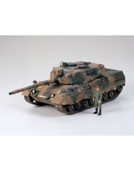 TAMIYA 1/35 SCALE MODEL KIT 35112 West German Leopard A4