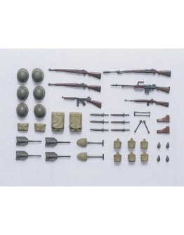 TAMIYA 1/35 SCALE MODEL KIT 35206 U.S. Infantry Equipment Set